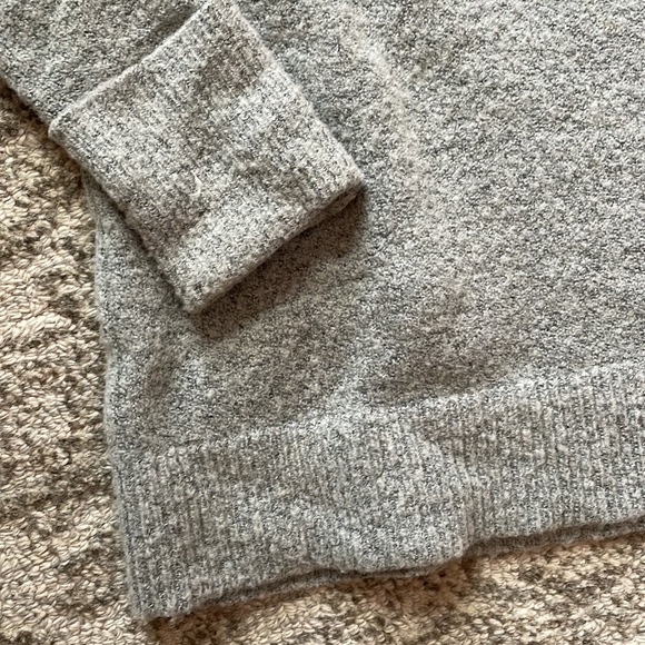Alpaca turtleneck - Picture 4 of 6